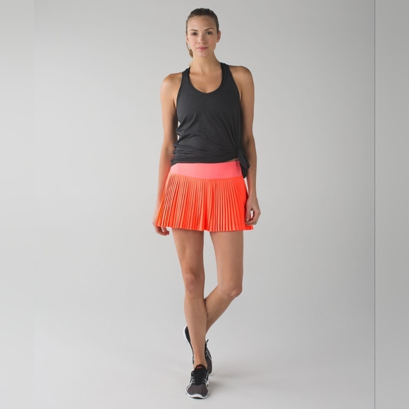 Lululemon Pleat To Street Skirt II  Grapefruit size 10 womens - Picture 2 of 7